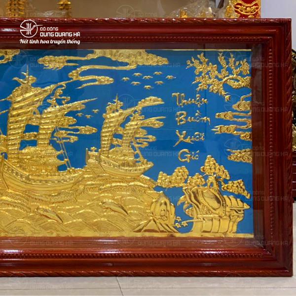 Tranh Thuận Buồm Xuôi Gió bằng đồng mạ vàng 24k nền xanh