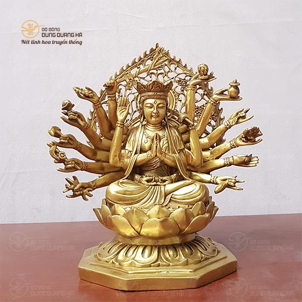 Tượng Phật Chuẩn Đề ngự đài sen bằng đồng vàng mộc